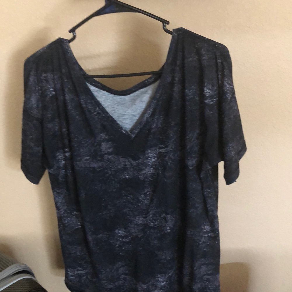 Tee